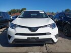 2018 Toyota Rav4 Le White vin: JTMBFREV9JJ728704