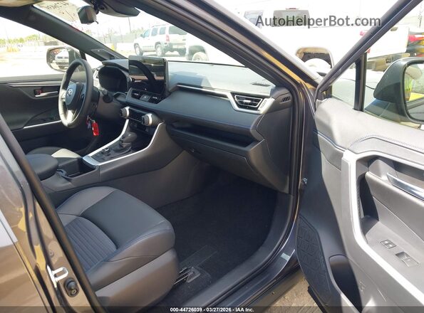 JTME6RFV0SJ088153 2025 TOYOTA RAV4 HYBRID Gray Widok wnętrza z przodu