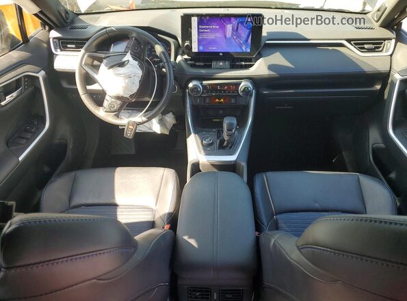 JTME6RFV8PJ031352 2023 TOYOTA RAV4 Gray Vista del salpicadero