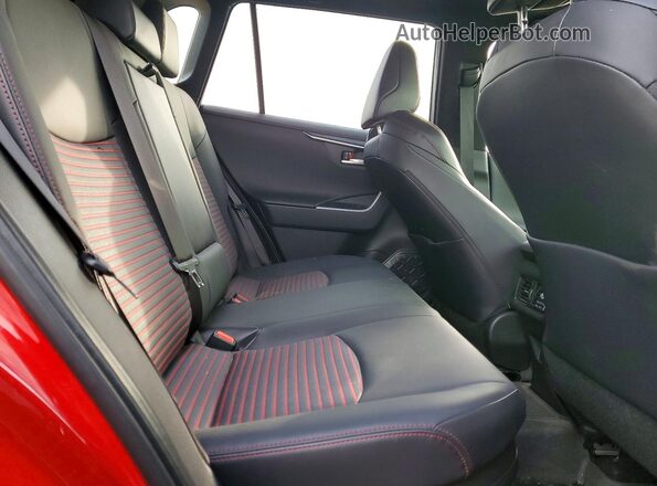 JTMEB3FV2PD112418 2023 TOYOTA RAV4 Red Вид задньої частини салону