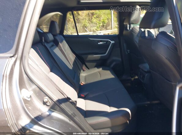 JTMFB3FV7MD057576 2021 TOYOTA RAV4 PRIME Gray Widok naklejki z numerem VIN