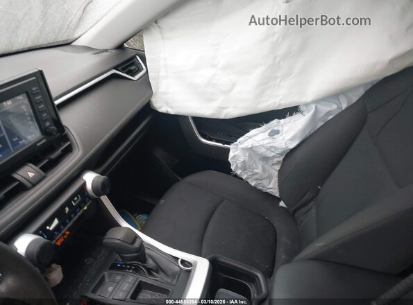 JTMH1RFV1LD051396 2020 TOYOTA LE Красный Вид салона спереди