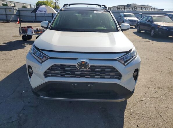 JTMN1RFV8LD525637 2020 TOYOTA LIMITED Белый Вид спереди
