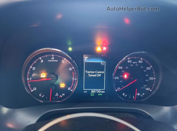 JTMNFREV2HJ148430 2017 TOYOTA RAV4 Red Вид задніх сидінь