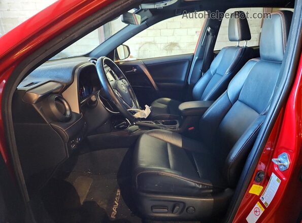 JTMNFREV2HJ148430 2017 TOYOTA RAV4 Red Вид панелі приладів