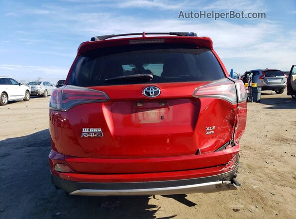 JTMRFREV6HJ132023 2017 TOYOTA LE Красный Вид сзади