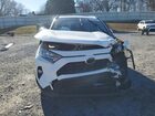 2019 Toyota Rav4 White vin: JTMW1RFV5KD033747