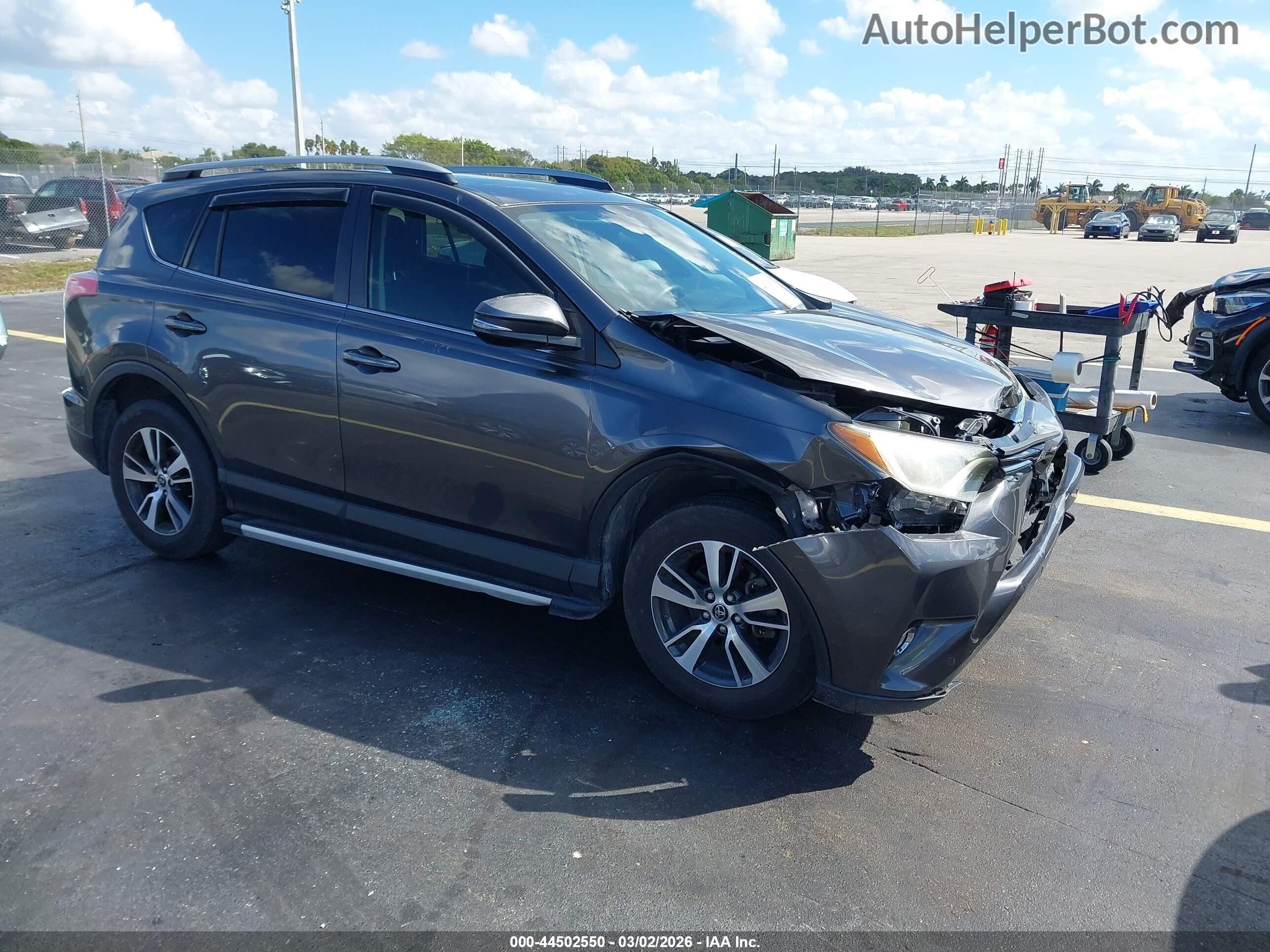 Price & History 2018 Toyota Rav4 Xle 2.5l I-4 Dohc, Vvt, 176hp vin