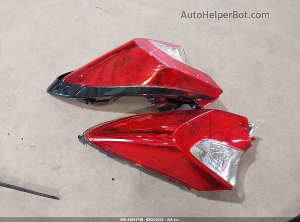 JTNKHMBX2L1085534 2020 TOYOTA LIMITED Белый Вид щитка приборов