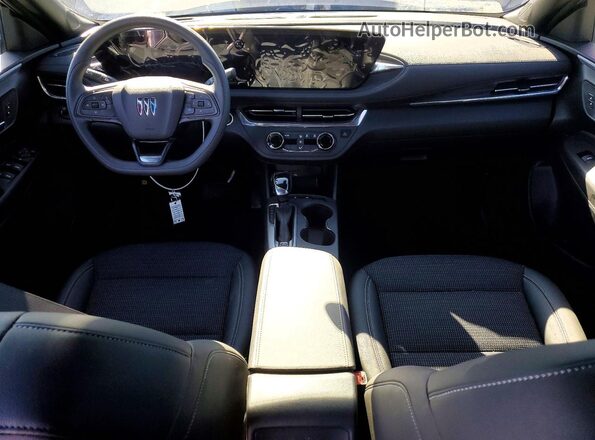 KL47LAEP3TB105216 2026 BUICK OTHER Черный Вид панели приборов