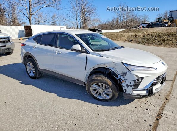 KL47LAEP7TB050284 2026 BUICK OTHER Белый Передняя правая четверть