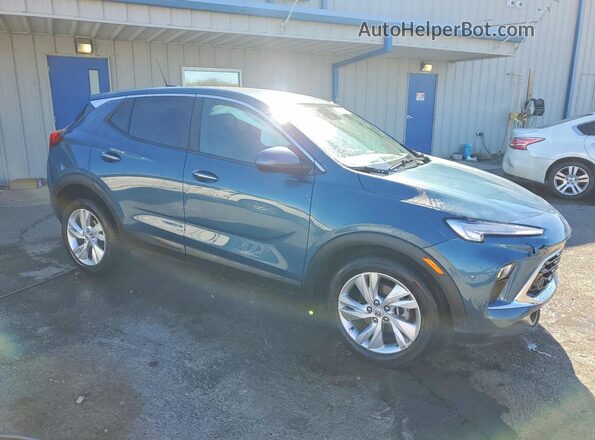 KL4AMBSL2TB117593 2026 BUICK ENCORE Синий Передняя правая четверть