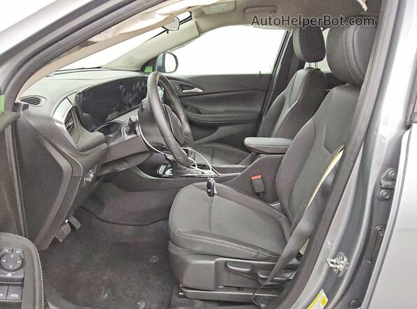 KL4AMBSL8TB117470 2026 BUICK ENCORE Серый Вид салона спереди