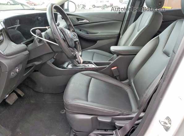 KL4AMESL5RB113967 2024 BUICK ENCORE Белый Вид салона спереди