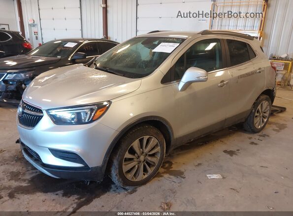 KL4CJASB3JB638824 2018 BUICK ENCORE Silver Vista tres cuartos delantera izquierda