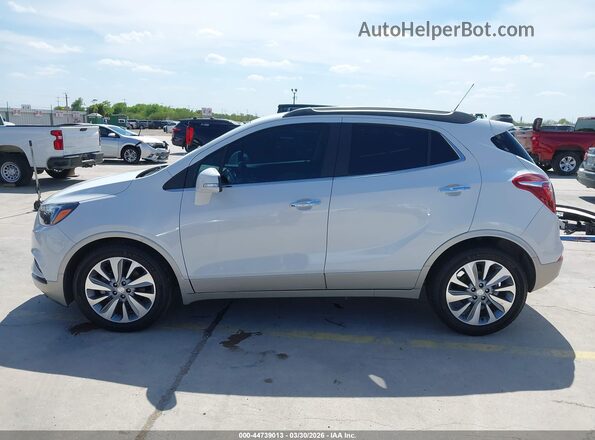 KL4CJASB9JB710366 2018 BUICK ENCORE White Widok wnętrza 360 stopni