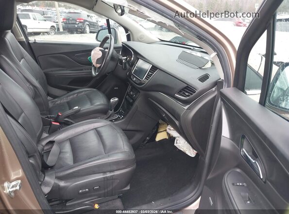 KL4CJDSB0JB571875 2018 BUICK ENCORE Коричневый Вид салона спереди