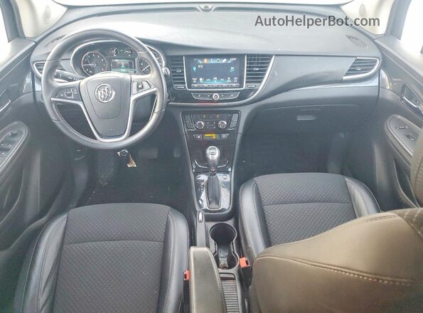 KL4CJESB6HB030152 2017 BUICK ENCORE Серебряный Вид панели приборов