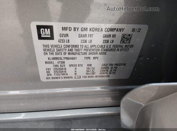 KL4MMDSL7PB044641 2023 BUICK ENCORE Gray Widok komory silnika