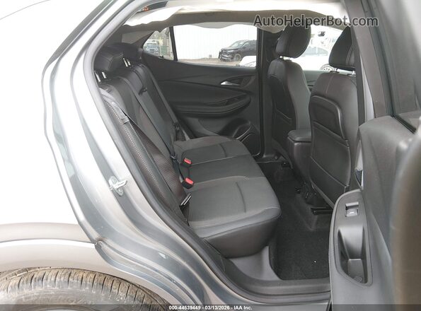 KL4MMDSL7PB044641 2023 BUICK ENCORE Gray Widok naklejki z numerem VIN