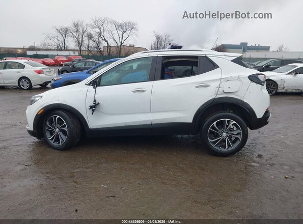 KL4MMESL5PB133436 2023 BUICK ENCORE White უკანა სალონის ხედი