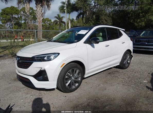 KL4MMFSL7NB027623 2022 BUICK ENCORE Белый Передняя левая четверть