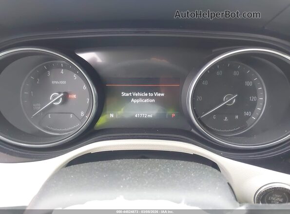 KL4MMGSL6PB093556 2023 BUICK ENCORE Gray Vista de los asientos traseros