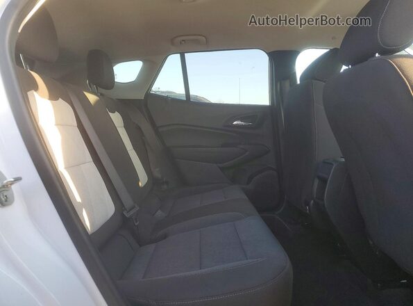 KL77LFE23RC123318 2024 CHEVROLET TRAX White Widok wnętrza z tyłu