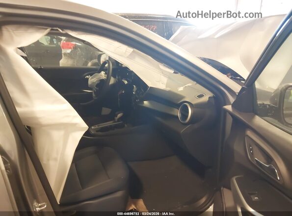 KL77LFEP1TC010129 2026 CHEVROLET TRAX Gray Front interior view