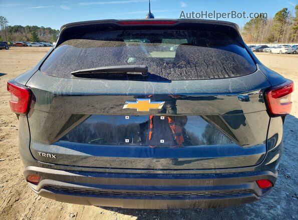 KL77LFEP3TC001111 2026 CHEVROLET TRAX Charcoal Rear view