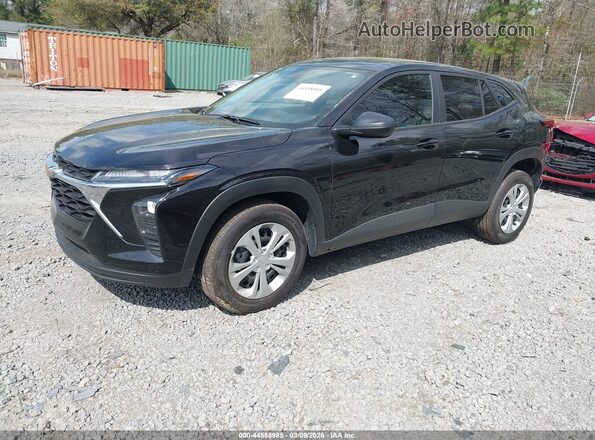 KL77LFEP7SC328450 2025 CHEVROLET TRAX Black Առջևի ձախ երեք քառորդ տեսարան