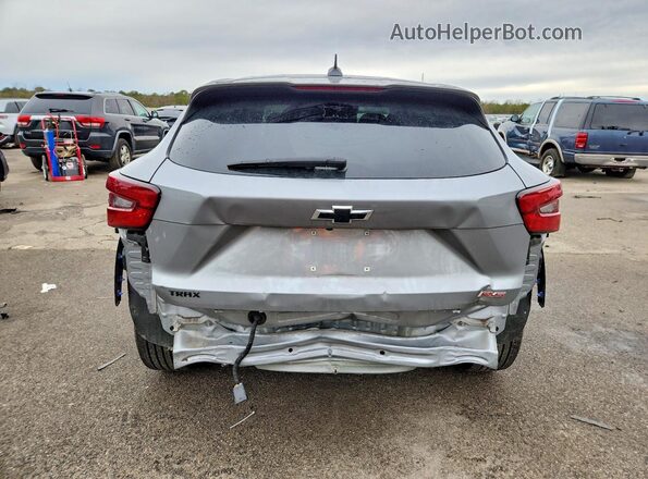 KL77LGE29RC219346 2024 CHEVROLET TRAX Серый Вид сзади