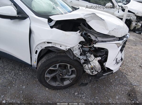 KL77LHE2XRC010090 2024 CHEVROLET TRAX Белый 