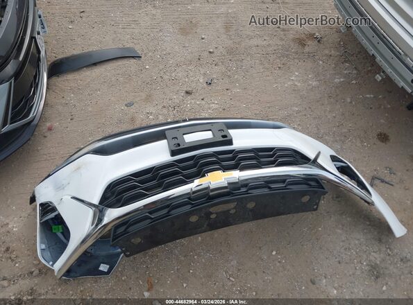 KL77LHEP0TC096514 2026 CHEVROLET TRAX Белый Вид щитка приборов