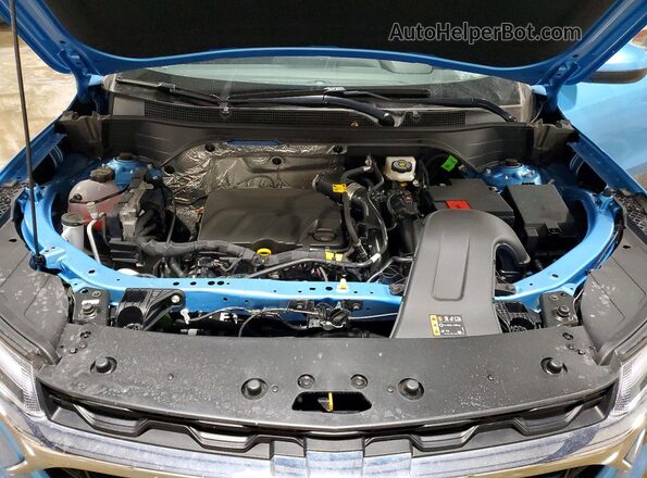KL77LHEP1TC028528 2026 CHEVROLET TRAX Синий Вид подкапотного пространства