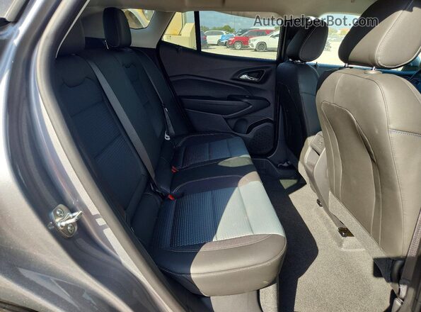 KL77LHEP3TC093669 2026 CHEVROLET TRAX Gray უკანა სავარძლების ხედი