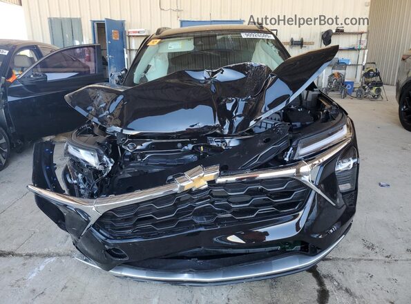 KL77LHEP4TC007186 2026 CHEVROLET TRAX Black Widok z przodu
