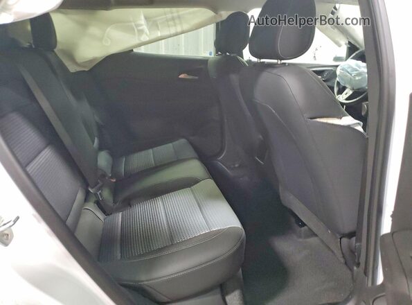 KL77LHEP6TC006198 2026 CHEVROLET TRAX White Rear seats view