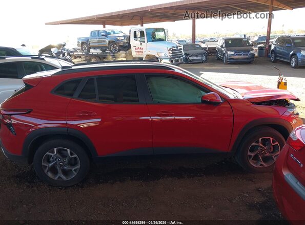 KL77LHEP7TC051053 2026 CHEVROLET TRAX Red 360 interior view