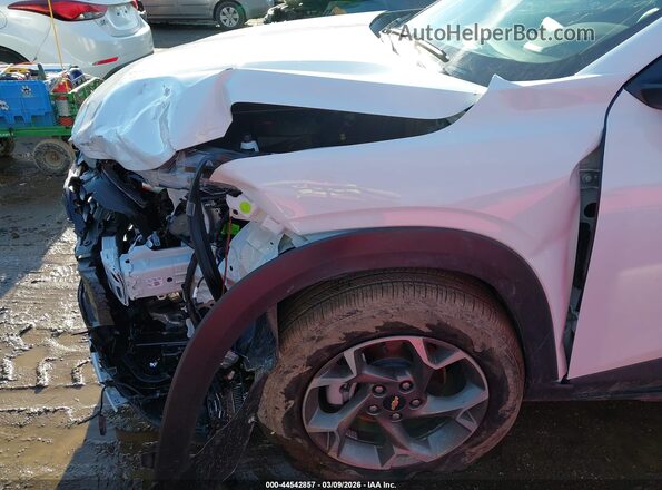 KL77LHEP8TC072591 2026 CHEVROLET TRAX White 