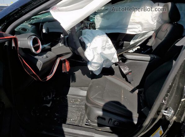 KL77LJEP9TC016196 2026 CHEVROLET TRAX Black Front interior view