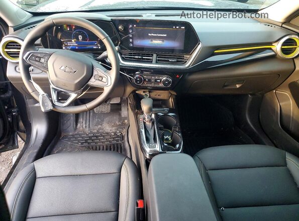 KL77LKEP1TC001911 2026 CHEVROLET TRAX Black Widok deski rozdzielczej