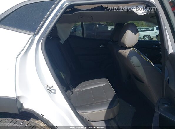 KL77LKEP3SC187773 2025 CHEVROLET TRAX White Widok naklejki z numerem VIN