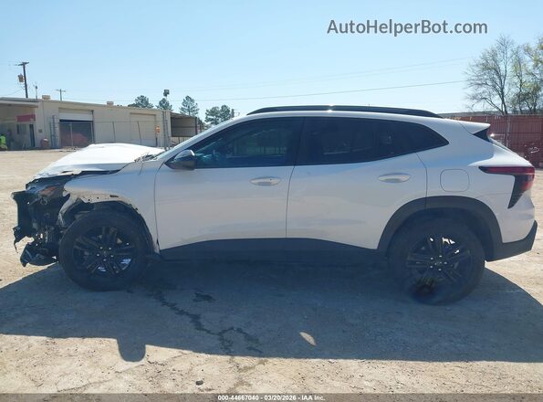 KL77LKEP3SC187773 2025 CHEVROLET TRAX White Widok wnętrza 360 stopni