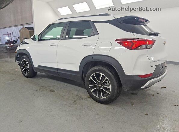 KL79MPSL0SB146558 2025 CHEVROLET TRAILBLAZER White Trasero izquierdo