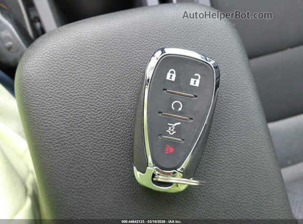 KL79MPSL2RB140206 2024 CHEVROLET TRAILBLAZER Silver Vista del salpicadero