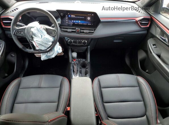 KL79MTSL1TB022681 2026 CHEVROLET TRAILBLAZER Red Dashboard view
