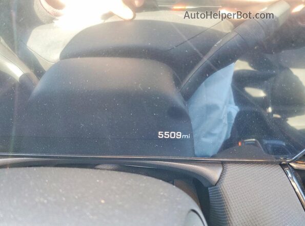 KL79MTSL1TB022681 2026 CHEVROLET TRAILBLAZER Red Instrument cluster view