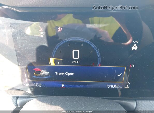 KL79MTSLXSB062014 2025 CHEVROLET TRAILBLAZER White Vista de los asientos traseros