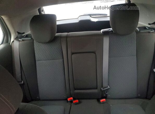 KL7CJKSB0MB319653 2021 CHEVROLET TRAX Maroon Widok tylnych siedzeń
